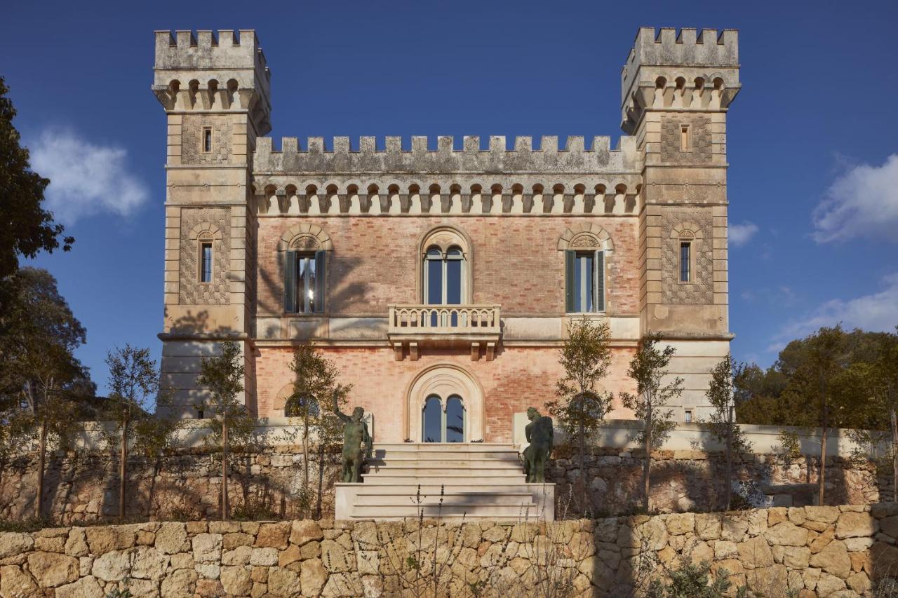 Castle Elvira - The Castle & The Cottage Trepuzzi Exterior photo