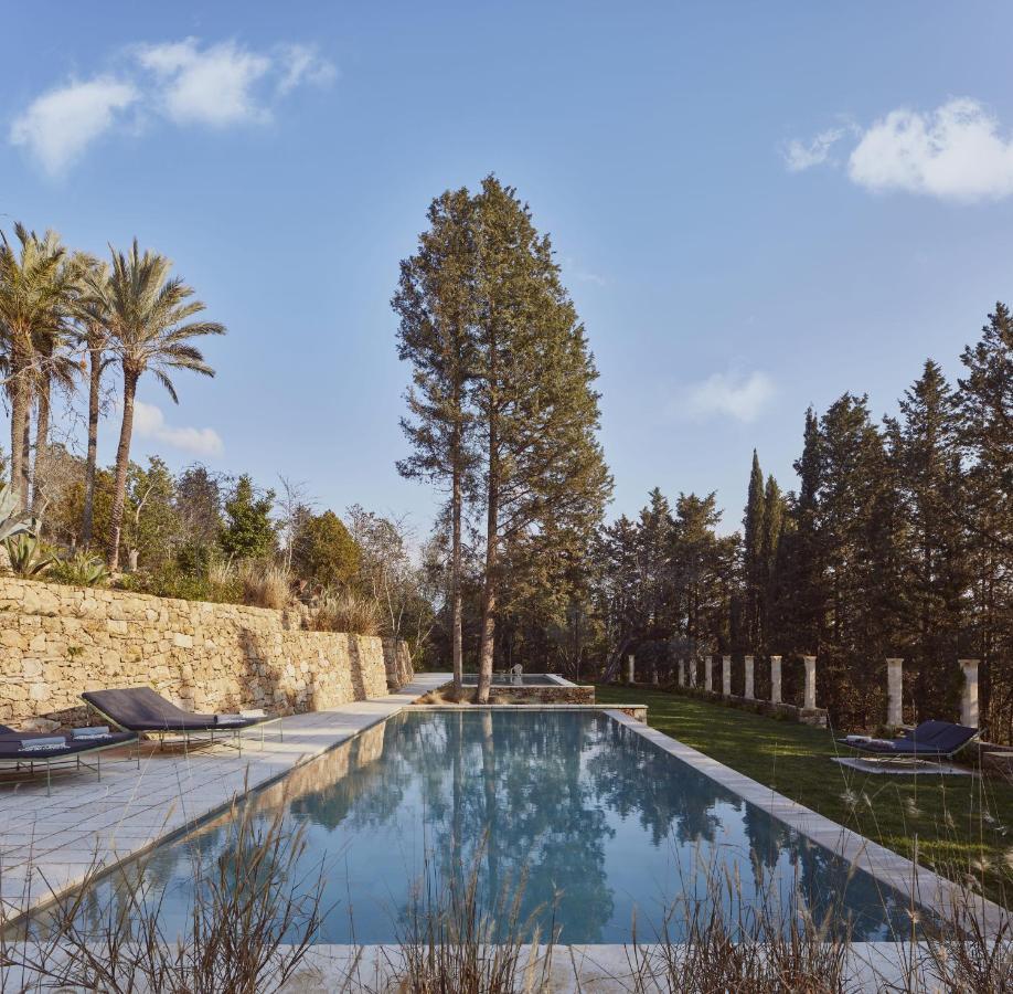 Castle Elvira - The Castle & The Cottage Trepuzzi Exterior photo
